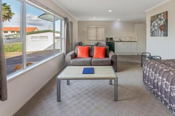 One-Bedroom Unit - living area